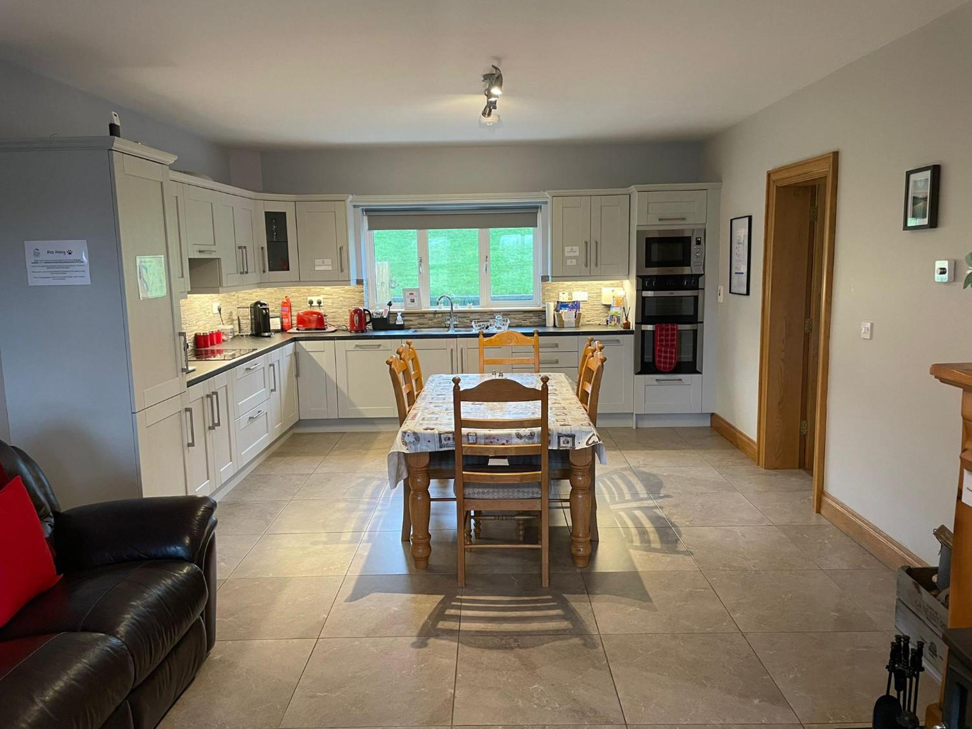 Molly'S Self Catering Accommodation Cavan Exteriör bild